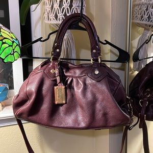 Marc by Marc Jacobs Classic Q leather crossbody bag in Burgundy color